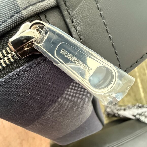 Burberry Navy Grey IP Check Canvas Leather MD Sonny Belt Bag - Picture 13 of 16